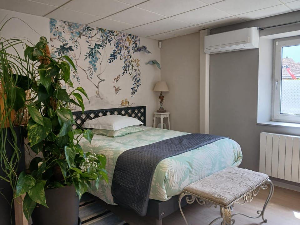 Photo of the whole room