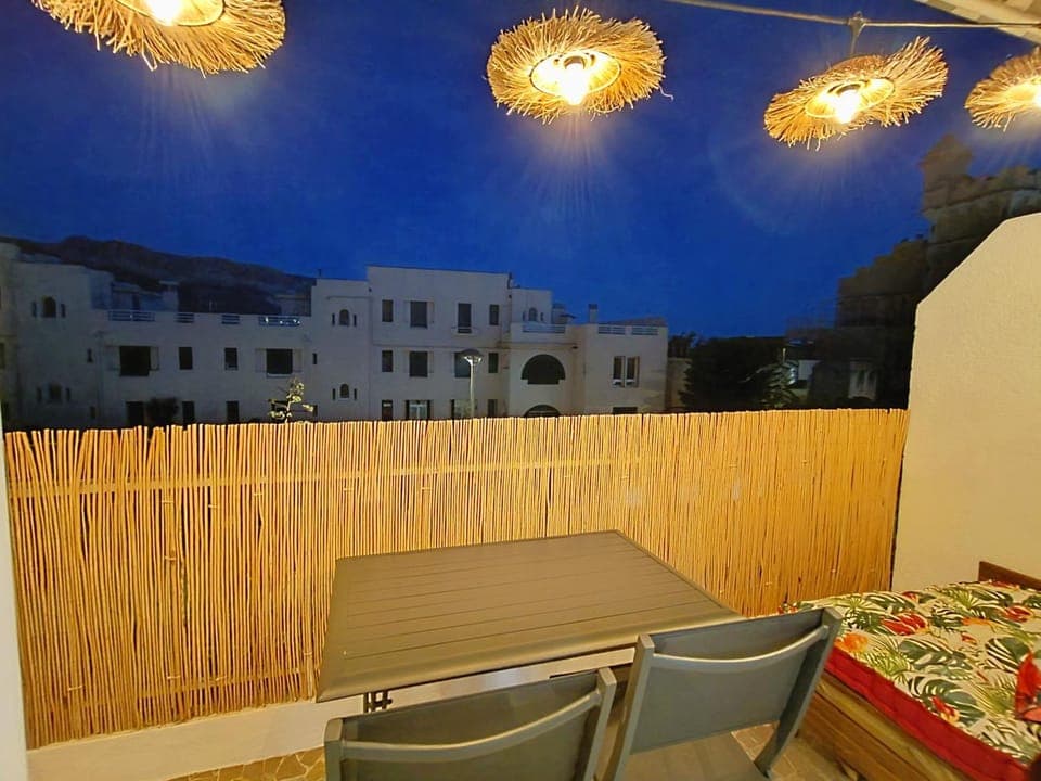 Patio, Night, View (from property/room), Balcony/Terrace, Living room, Seating area, Dining area