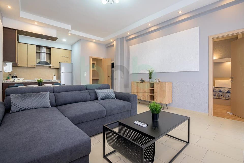 Kitchen or kitchenette, Living room, Photo of the whole room, Seating area, Dining area