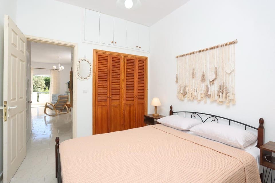 Bed, Bedroom, wardrobe