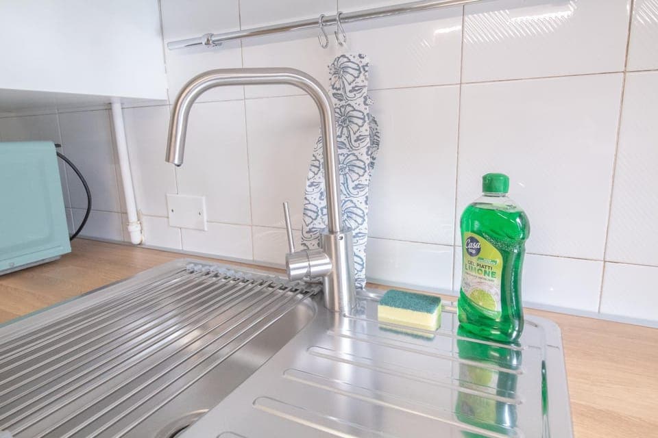 Kitchen or kitchenette, kitchen