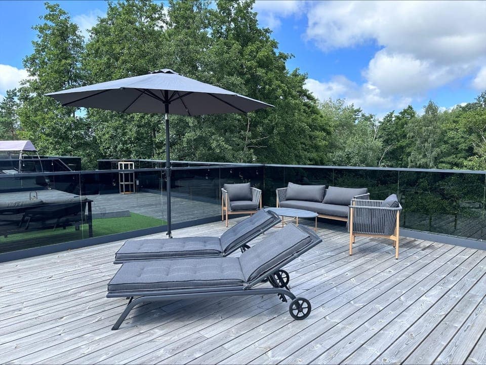 View (from property/room), Balcony/Terrace, Balcony/Terrace, sunbed