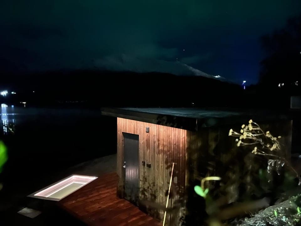 Night, Natural landscape, Swimming pool