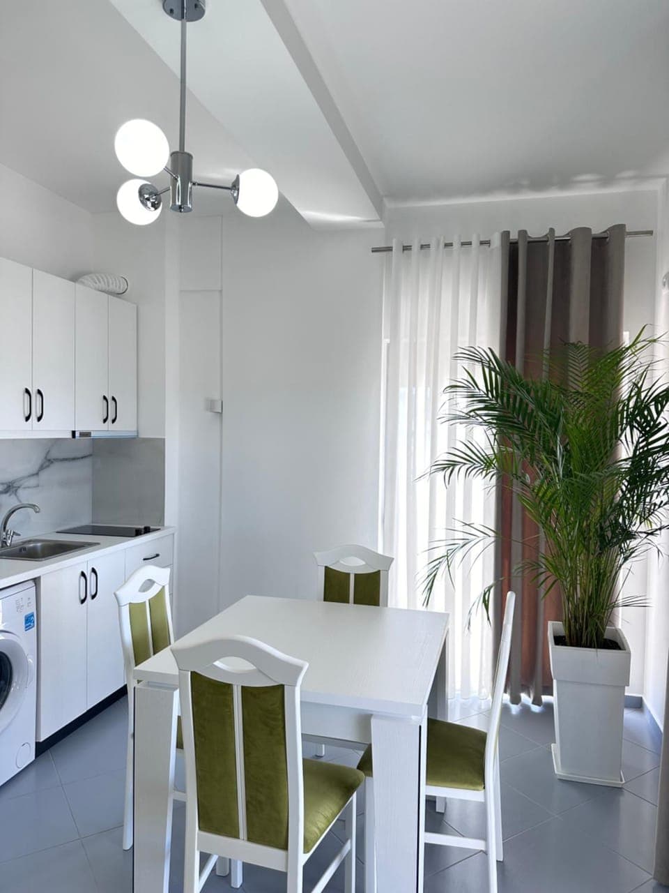 Kitchen or kitchenette, Living room, Seating area, Dining area, dishwasher, minibar, oven, pet friendly, stove