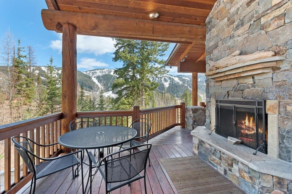 Sunrise Ski Haus House in Whitefish