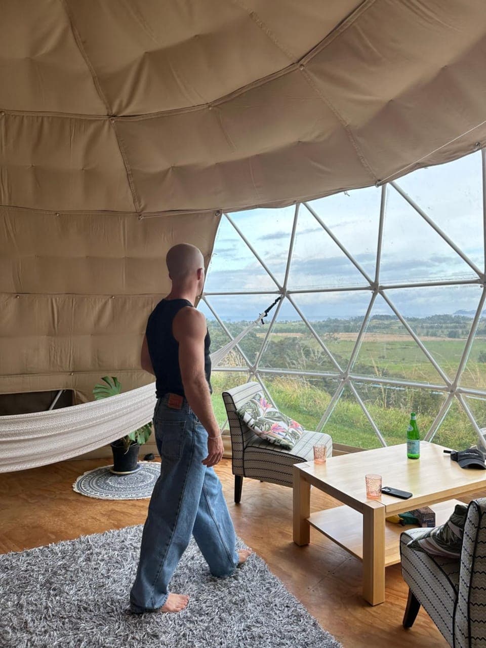 People, Natural landscape, View (from property/room), Living room, Seating area, Guests