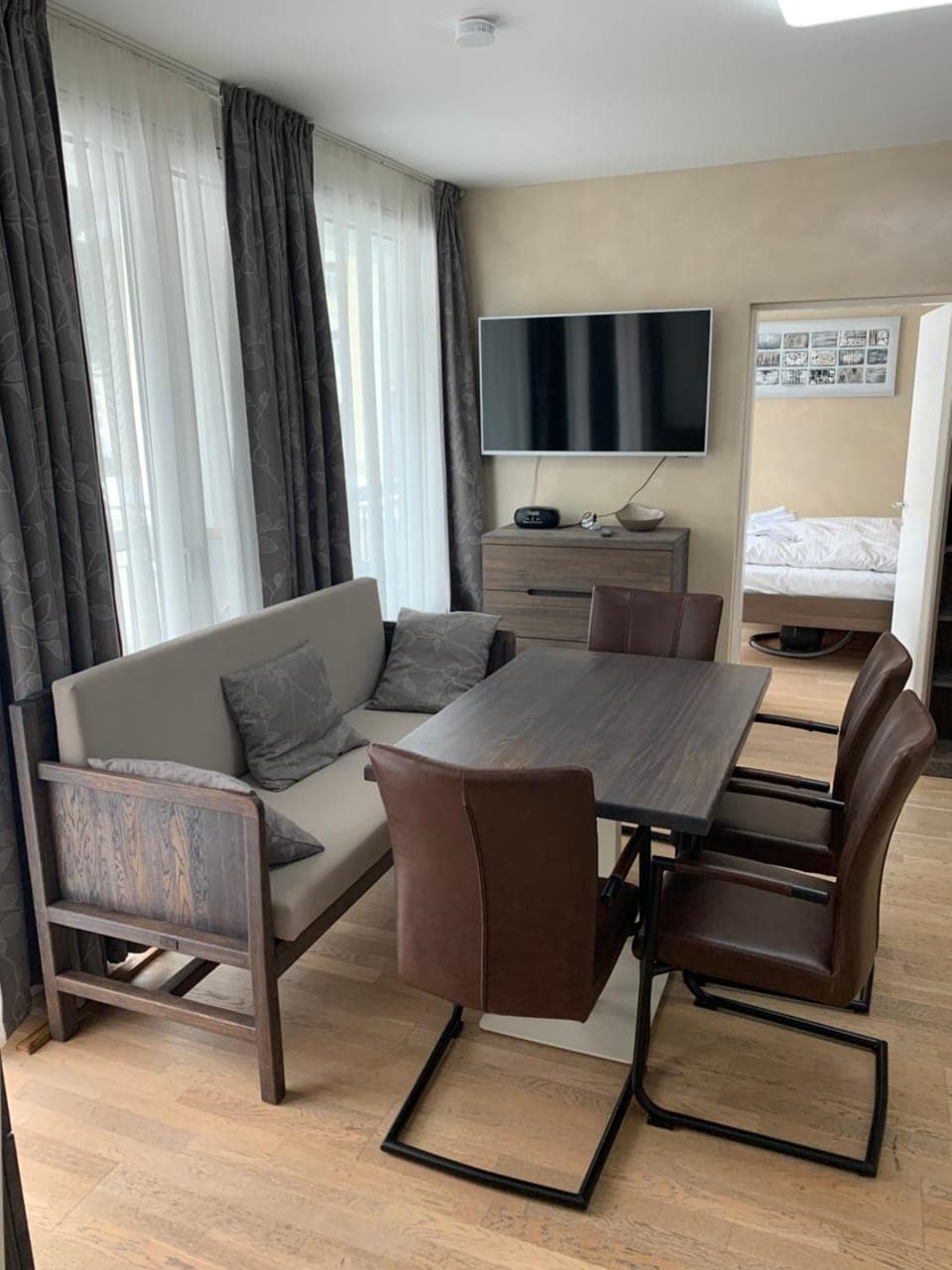 Communal lounge/ TV room, Seating area