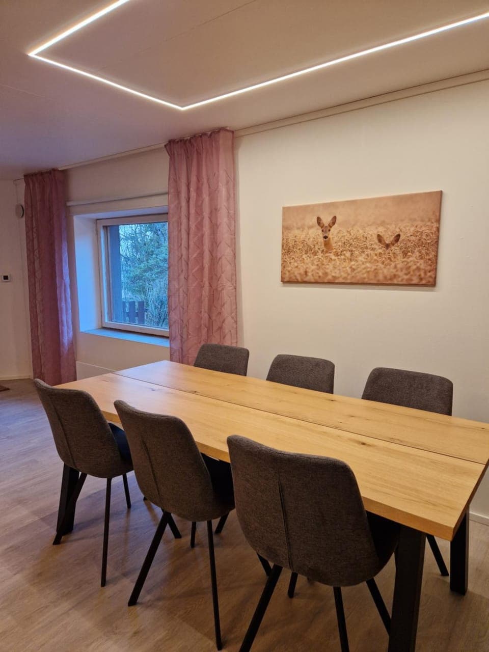 Living room, Seating area, Meeting/conference room