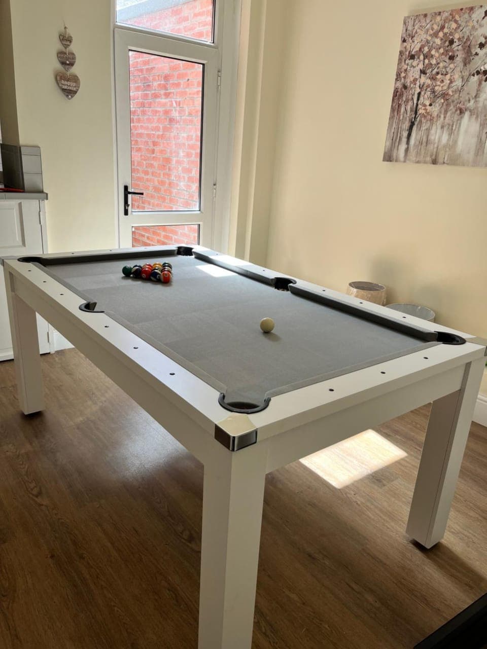 Billiard, Game Room