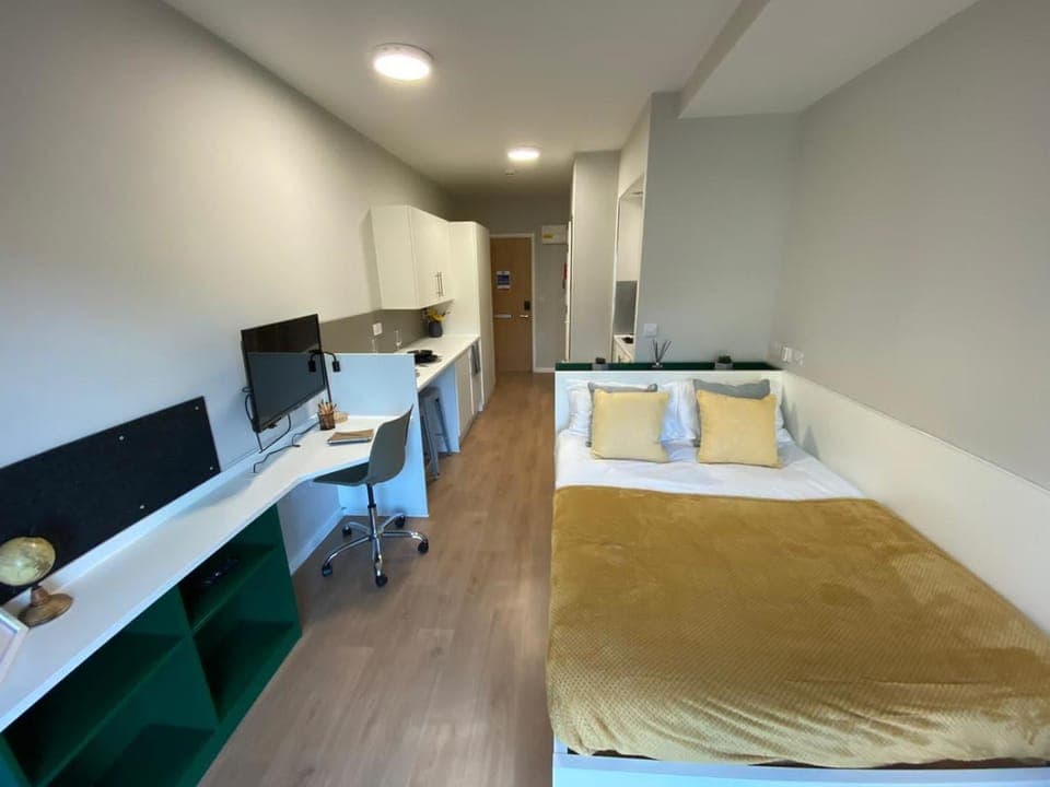 Photo of the whole room