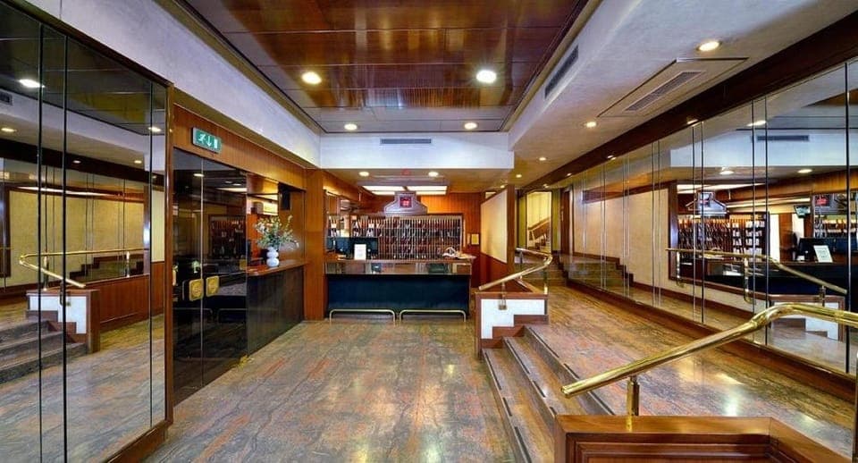 Lobby or reception, Lobby or reception