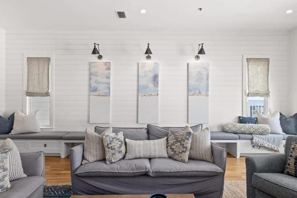 Laguna Loafin' House in Laguna Beach