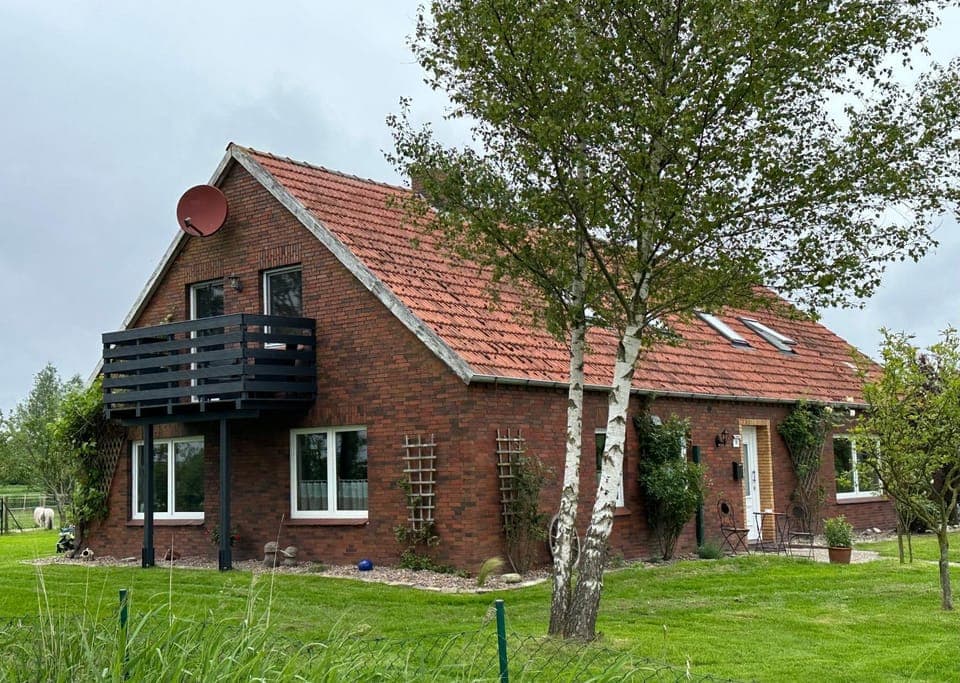 Property building, Garden