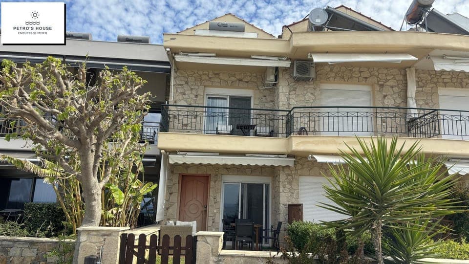 Property building, Balcony/Terrace