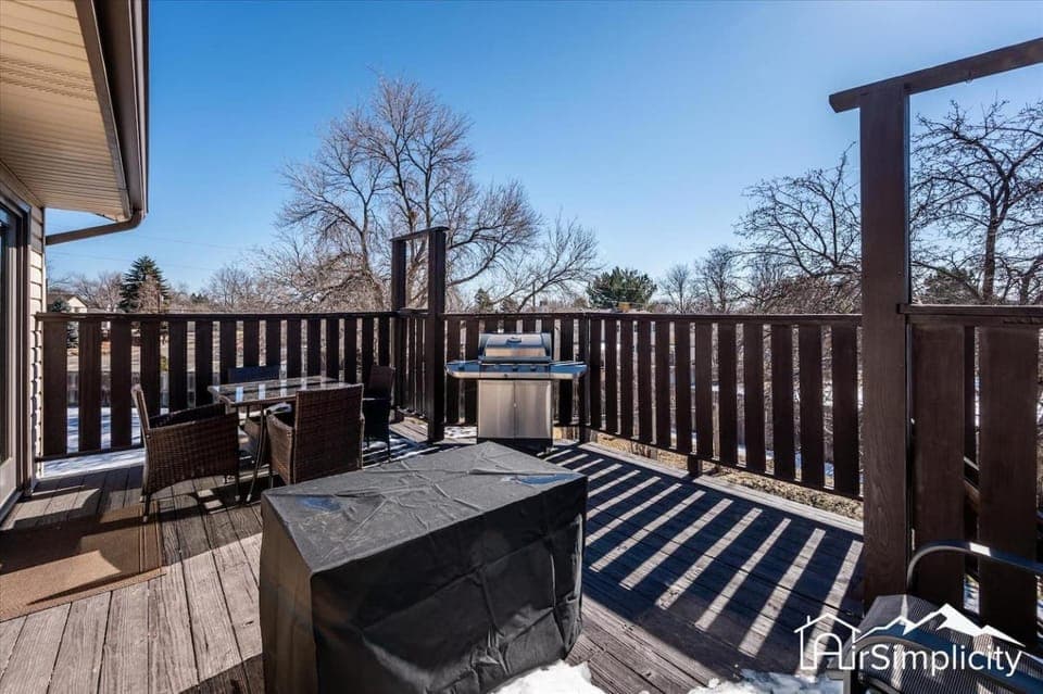 Spacious home w game room & firepit House in Arvada
