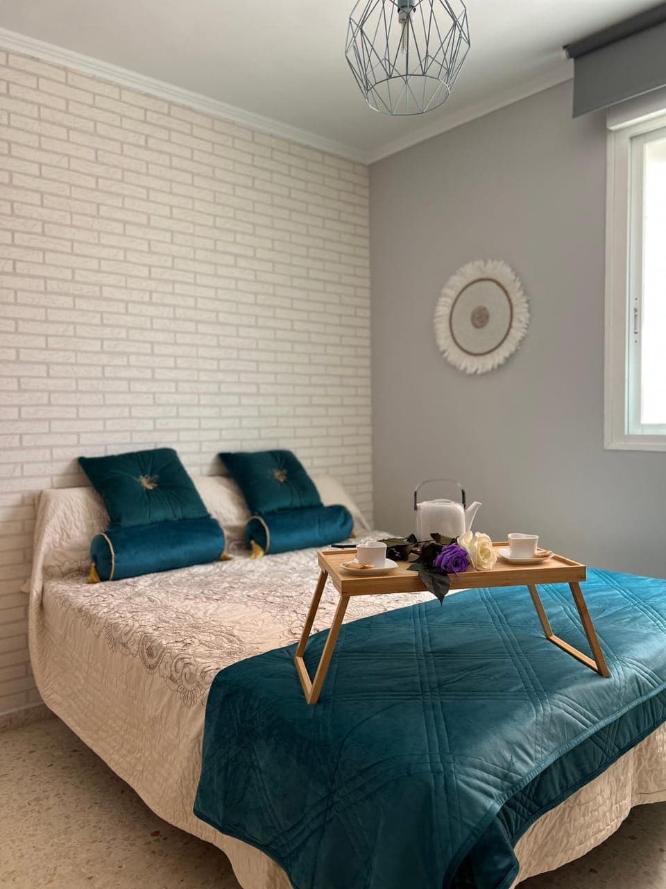 Bed, Seating area, Bedroom, towels