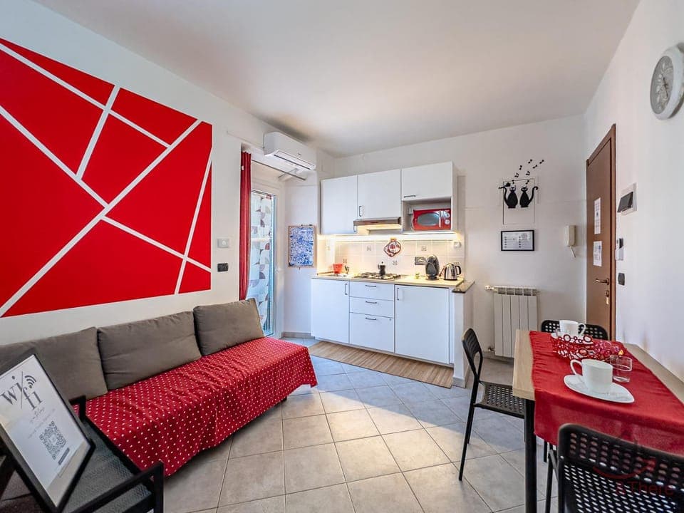 Day, Coffee/tea facilities, Kitchen or kitchenette, Living room, Seating area, Time of day, microwave, stove, kitchen