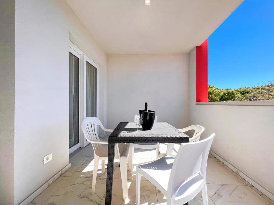 Garden, Balcony/Terrace