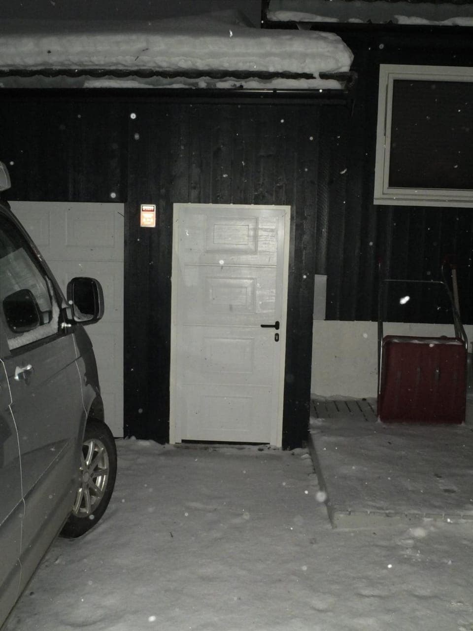 G29 sokkelleilighet sentralt i Tromsø, ca. 50kvm. Apartment in Tromso