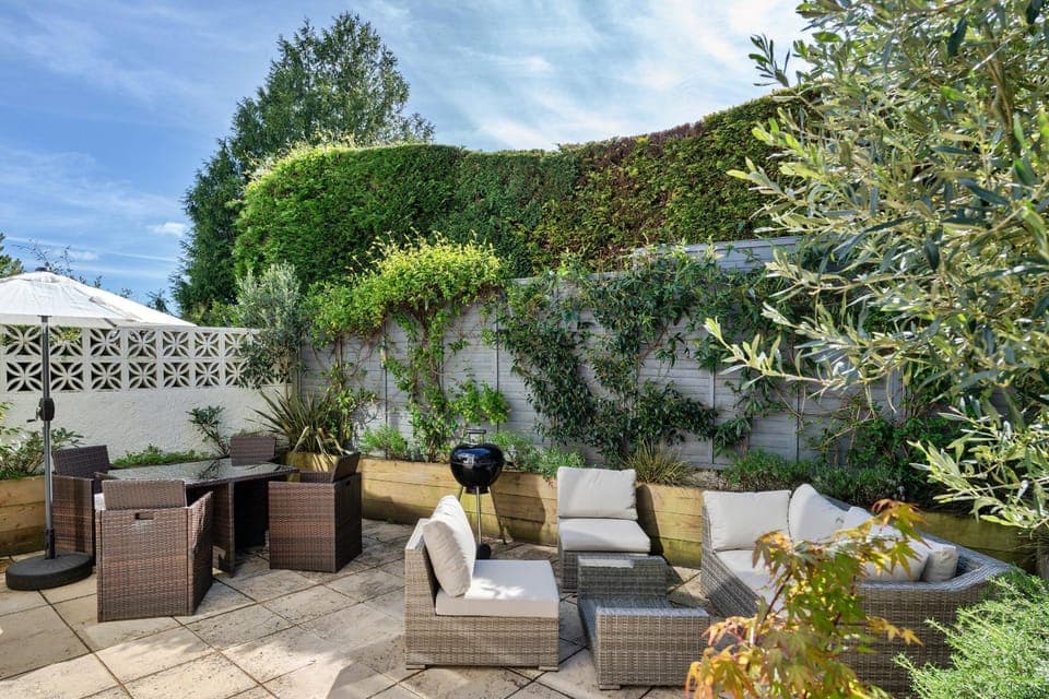 Patio, Garden, Garden view