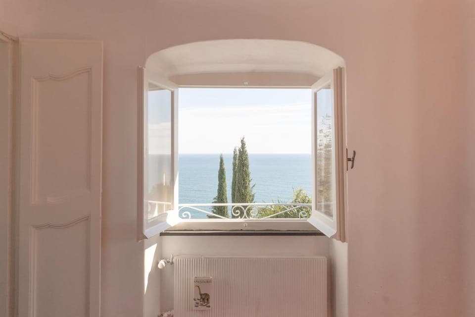 Natural landscape, Garden view, Sea view