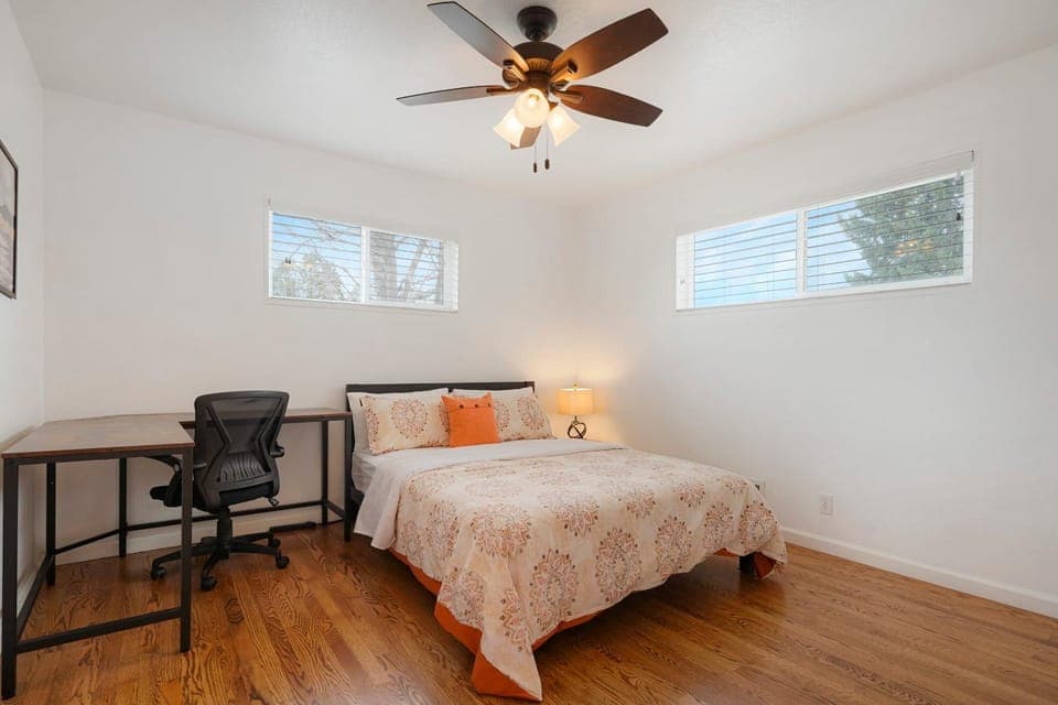 Bed, Bedroom