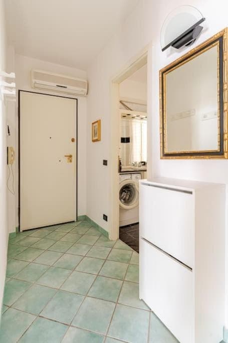 Facade/entrance, pet friendly