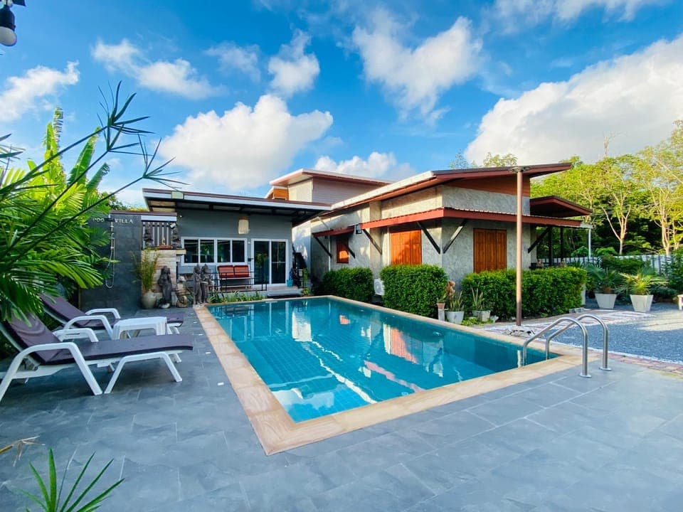 Pool view, Swimming pool, Swimming pool