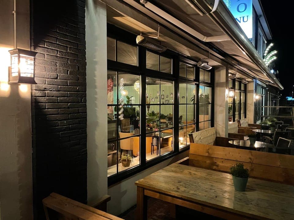 Property building, Balcony/Terrace