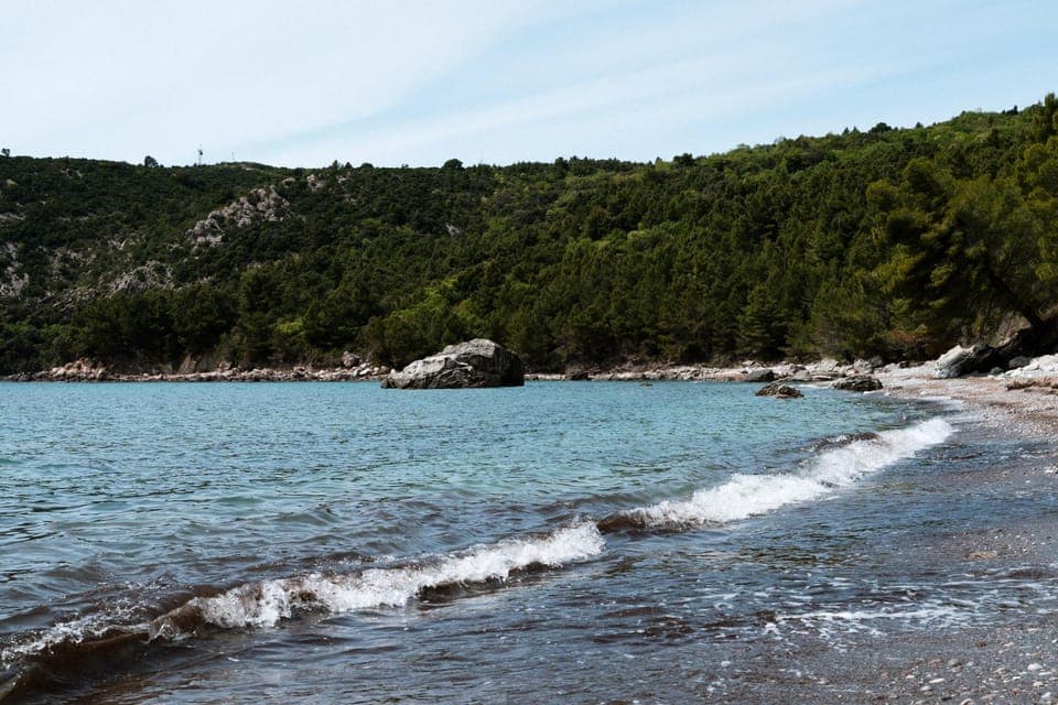 Nearby landmark, Beach