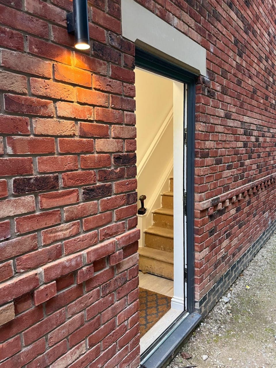 Property building, Facade/entrance