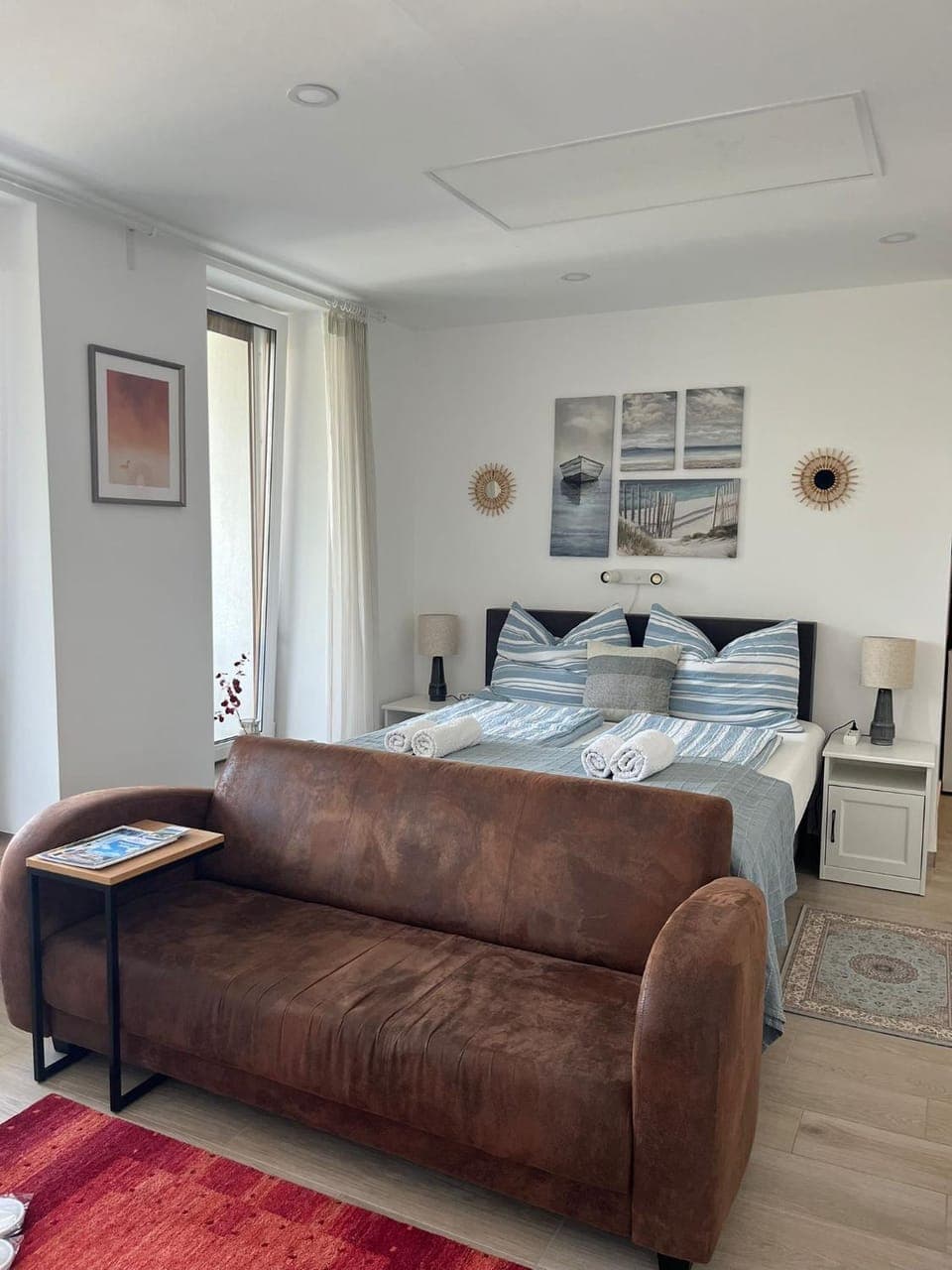 Living room, Bedroom