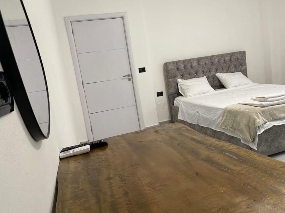 Bed, Photo of the whole room, Bedroom, wardrobe