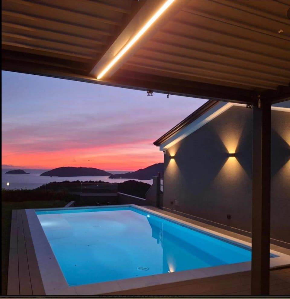 Sea view, Swimming pool, Sunset