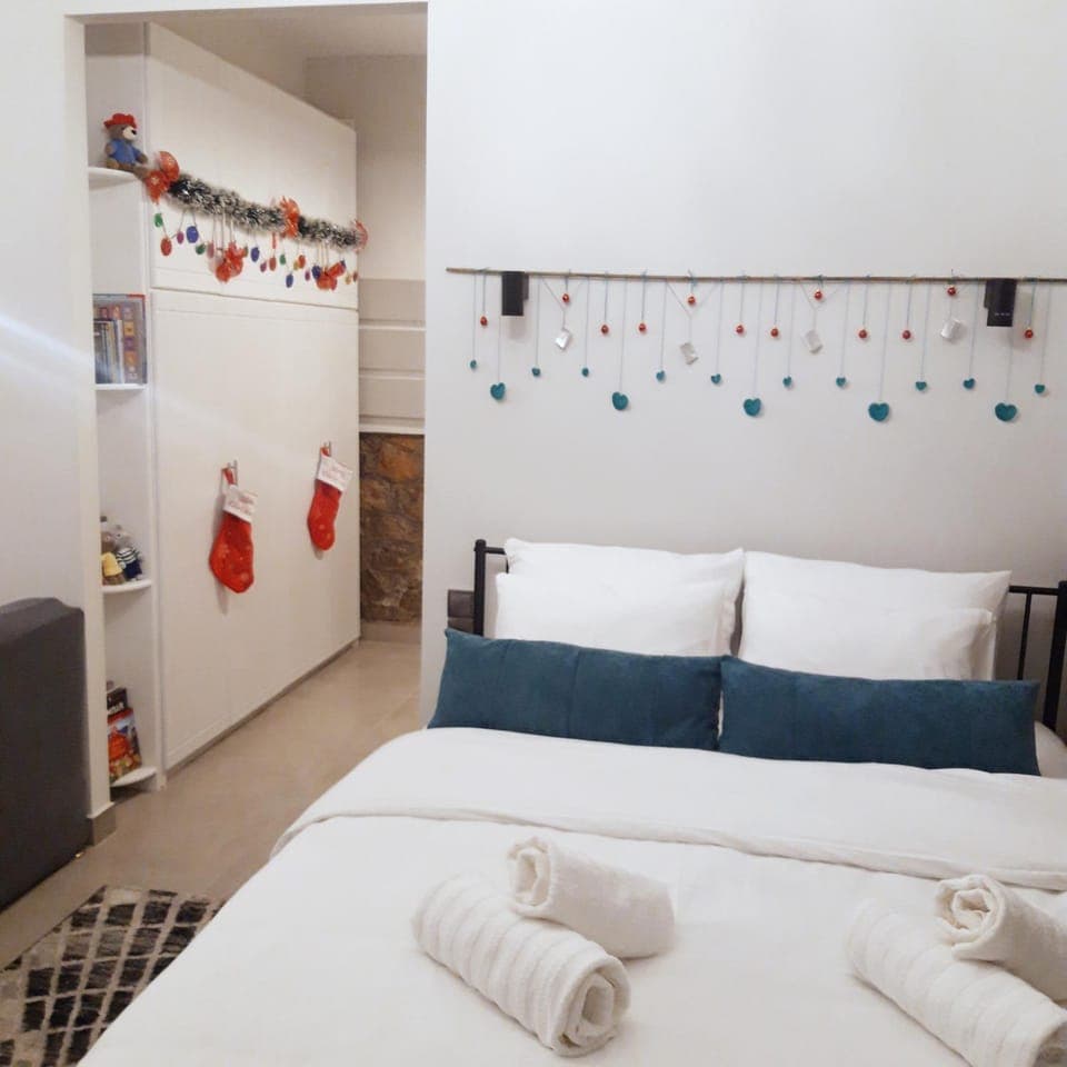 Bed, Bedroom, wardrobe