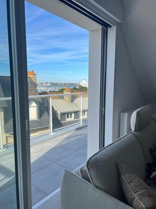 Day, Natural landscape, View (from property/room), Balcony/Terrace, Living room