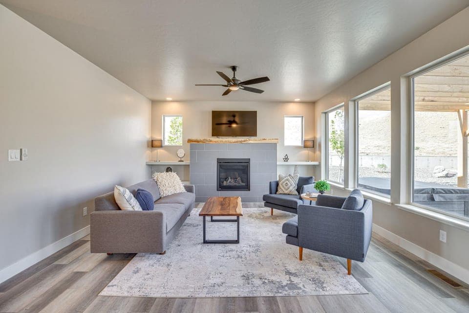 Luxe Living: Grand Junction Home w/ Hot Tub, Views House in Grand Junction