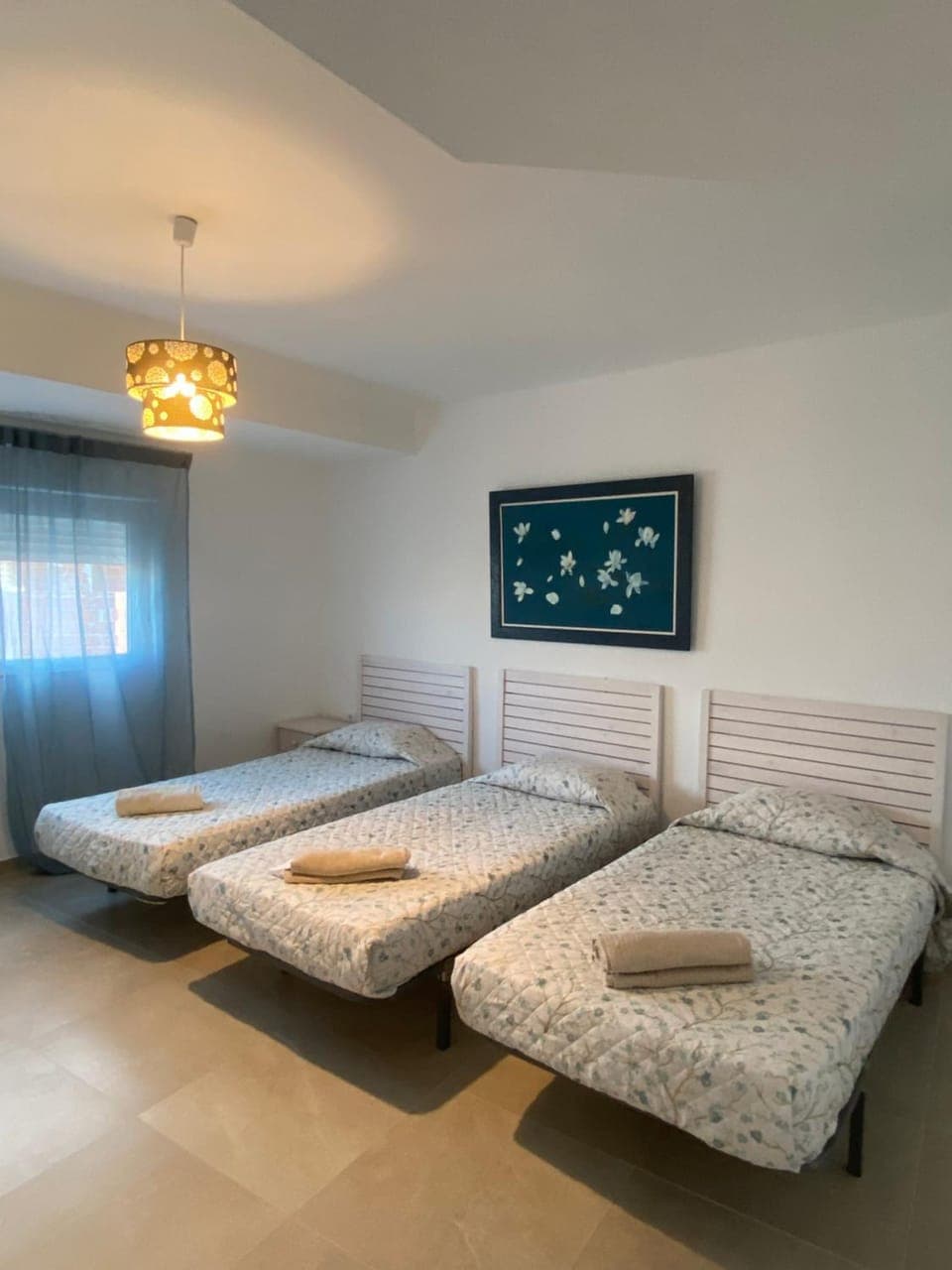 Apartamento con vistas a la Playa con Ascensor y WIFI 9 pax Apartment in Daimús