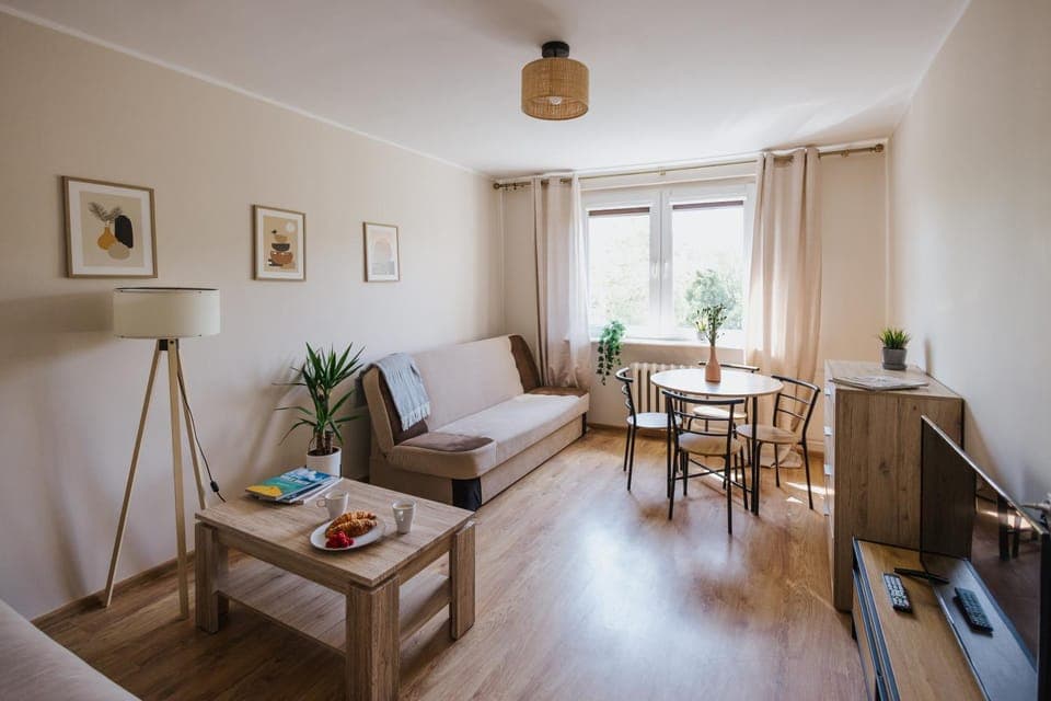 Bed, Living room, Dining area