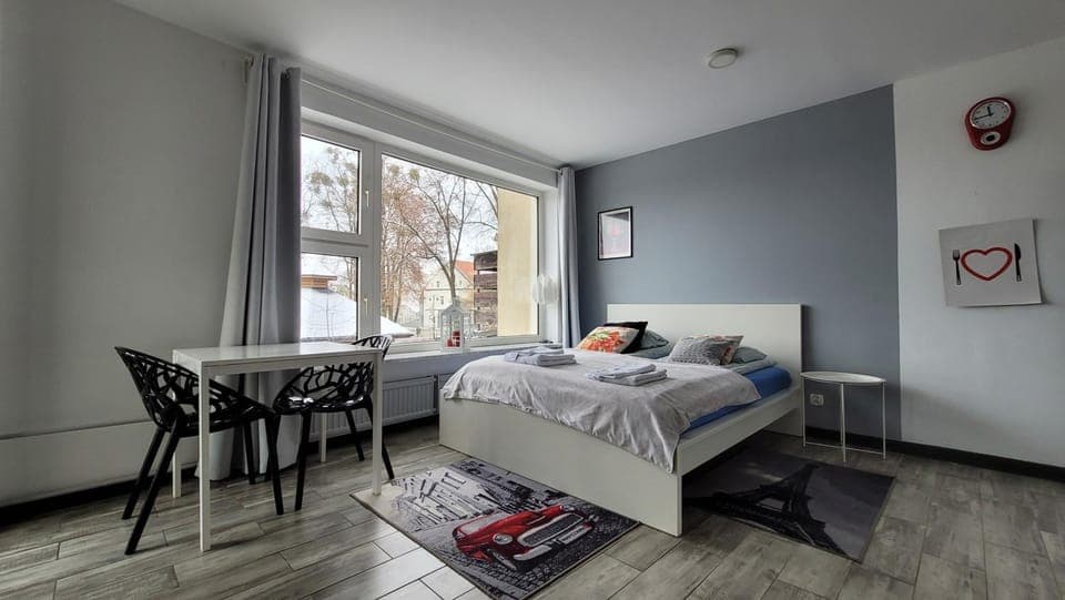 View (from property/room), Seating area, Bedroom