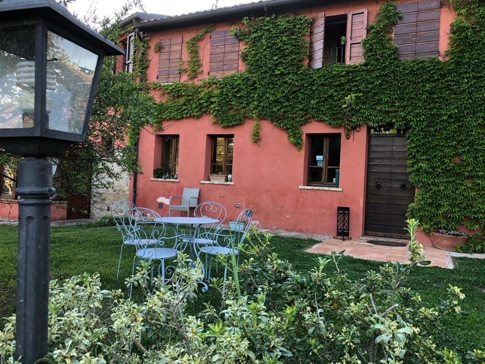 Property building, Spring, Day, Garden, Garden view