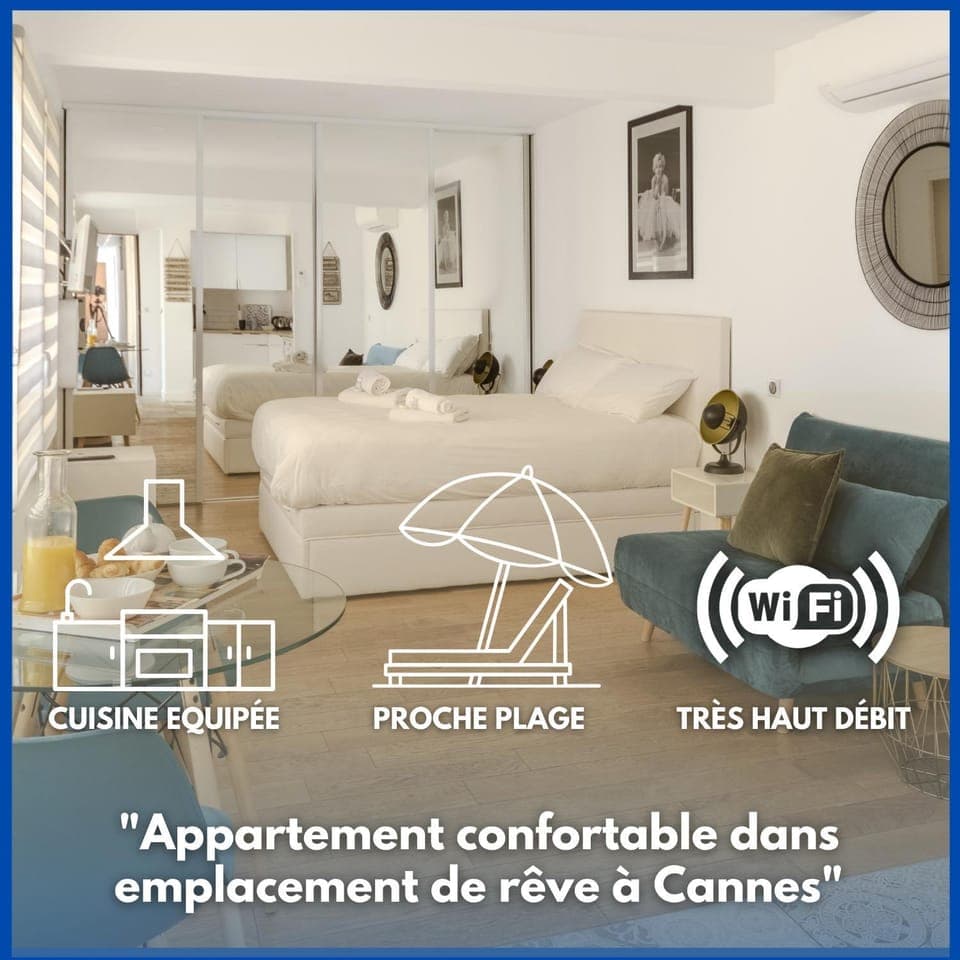 Bed, View (from property/room), Living room, Dining area