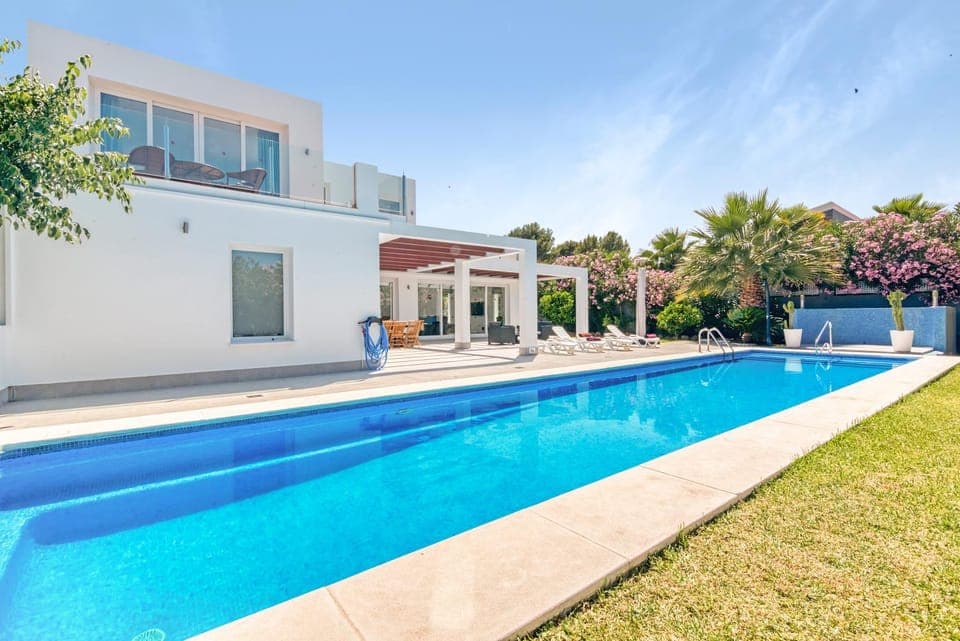 Property building, Living room, Swimming pool
