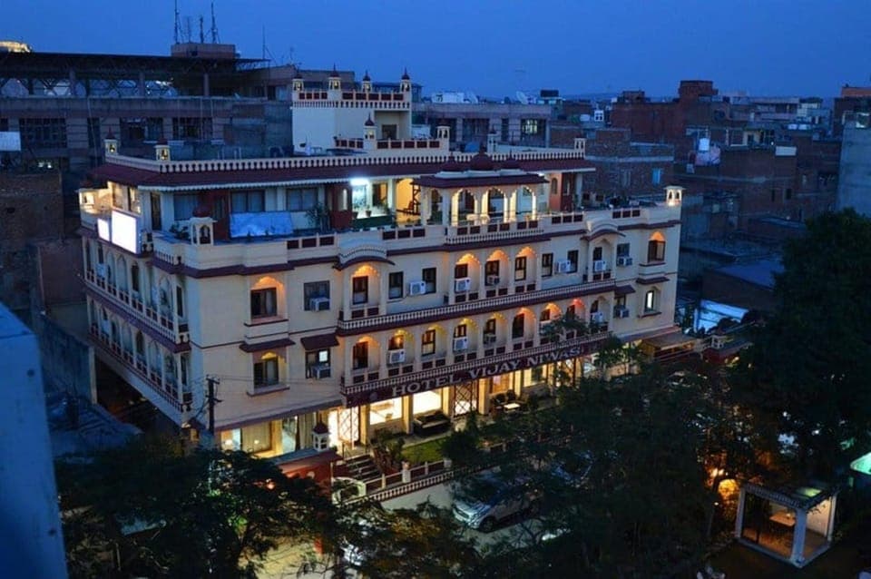 Property building, Night