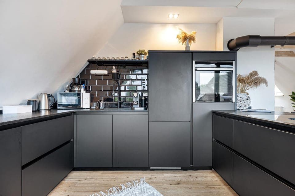 Property building, Kitchen or kitchenette, Living room