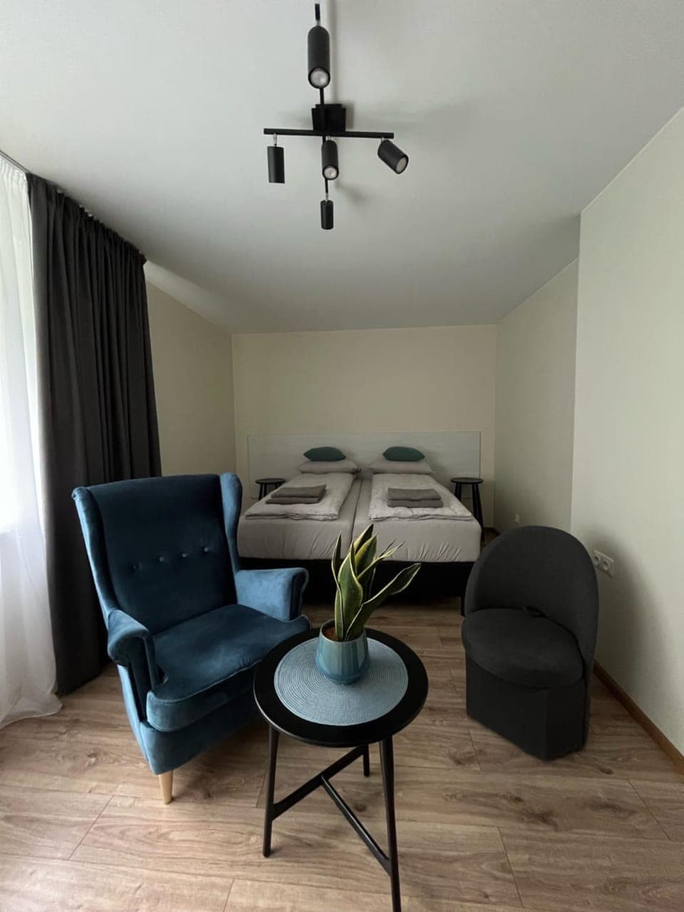 Bed, Living room, Seating area, Bedroom