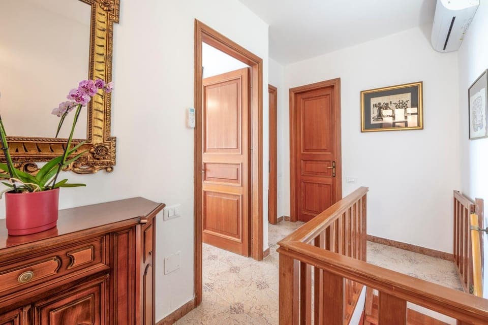 air conditioner, air conditioner