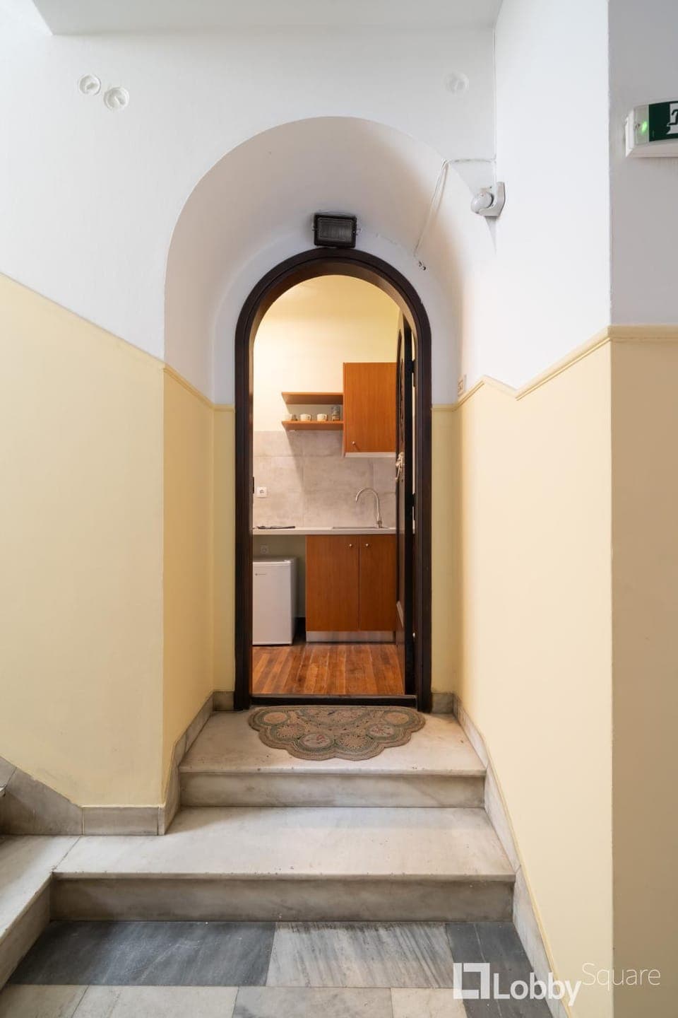 Property building, Facade/entrance