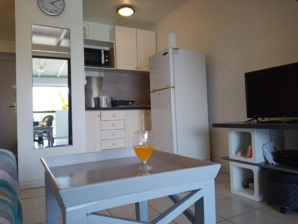 TV and multimedia, stove