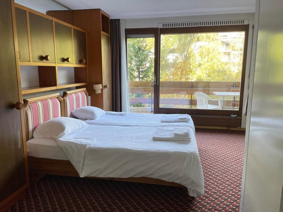 Bed, Balcony/Terrace, Photo of the whole room, Bedroom, towels, wardrobe